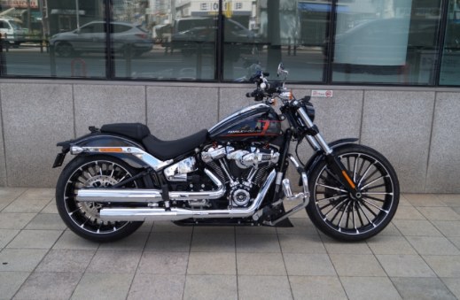 Harley-Davidson Breakout 117 2023