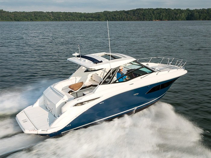 SeaRay Sundancer 320 2026