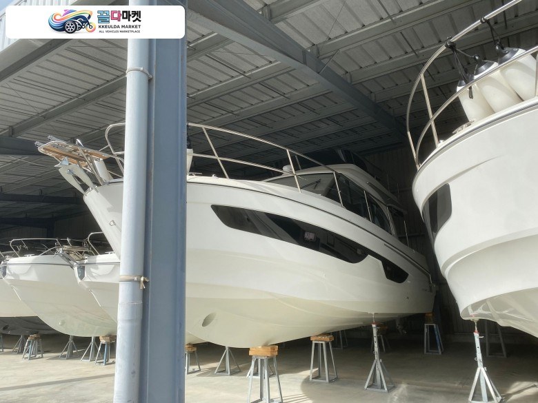 Beneteau Antares 11 Flybridge 2024
